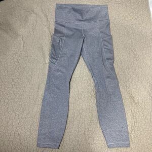 Athleta gray leggings size S. with cell phone pockets,  A670